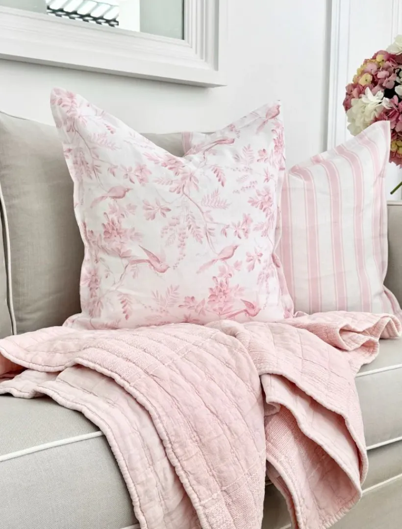 Cushions*Zjoosh Birds in Flight Linen Cushion Light Pink LightPink