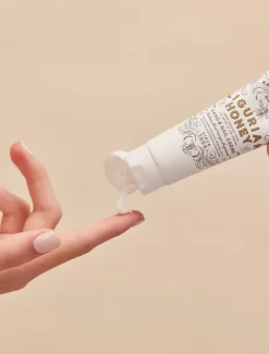 Hand And Nail Creams*Maine Beach Ligurian Honey Hand u0026 Nail Crème 50ml